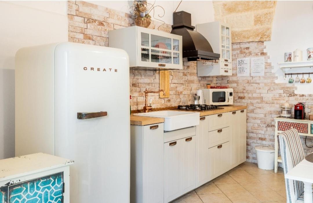 Casa Melania Apartment Бриндизи Стая снимка